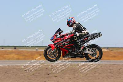 media/May-08-2023-Lets Ride (Mon) [[afc23fd900]]/B Group/220pm (Wheelie Bump)/